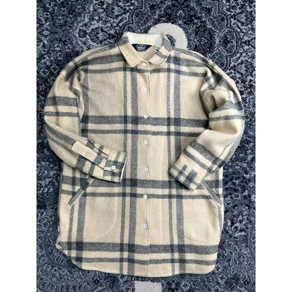 Woolrich Tops - Vintage 1960s Womens’ WoolRich Flannel Shirt Size Large Made In USA beige